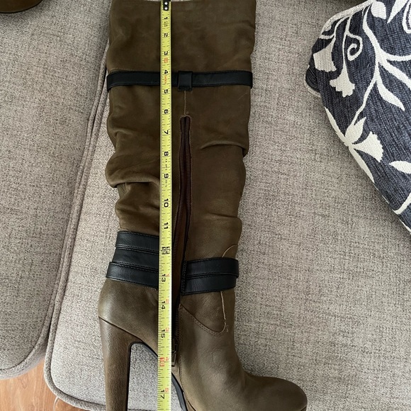 Jessica Simpson Alster platform boots - Picture 4 of 16